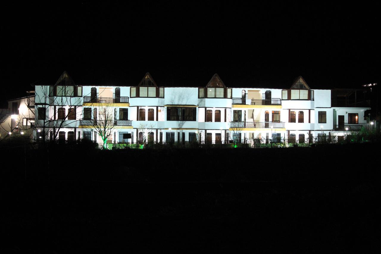 Hotel Paradise Chateau - Manali (Himachal Pradesh), Manali